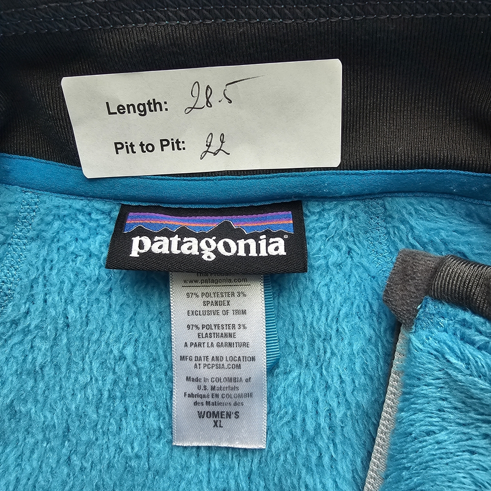 Patagonia Women's Blue Fleece Jacket - Picture 7 of 8